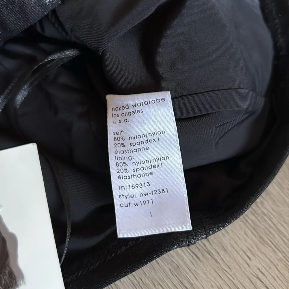 Naked Wardrobe | Drip Crossover Halter Crop Black Top Size L - Picture 10 of 13